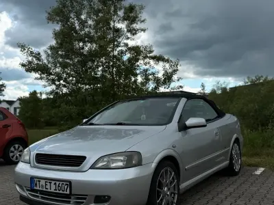 Gebraucht Opel Astra Cabriolet 125 PS (91 kW) 2001 Grau Cabrio