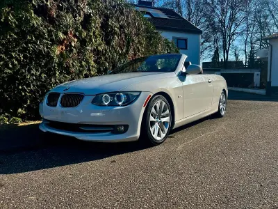 Gebraucht BMW 328 245 PS (180 kW) 2013 Weiß Cabrio