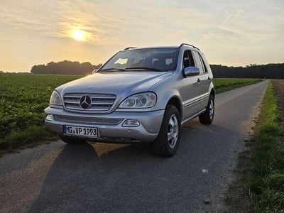 Mercedes ML270