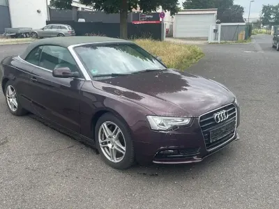 Gebraucht Audi A5 Cabriolet Sport 204 PS (150 kW) 2012 Rot Cabrio
