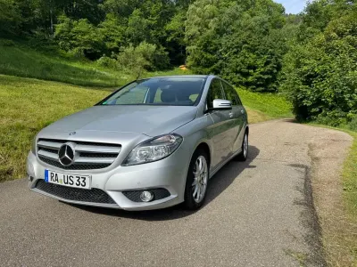 Używany Mercedes B200