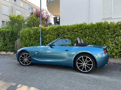 Gebraucht BMW Z4 Sport Line 192 PS (141 kW) 2003 Blau Cabrio