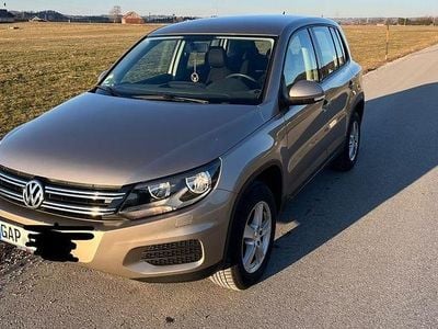 Beige Gebraucht 2011 VW Tiguan Track & Field SUV | 8.500 € (Fairer Preis)