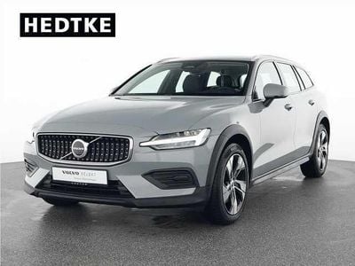 Gebraucht Volvo V60 CC 145 PS (106 kW) 2023 Kombi