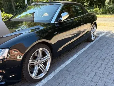 Gebraucht Audi Cabriolet Advanced 333 PS (244 kW) 2010 Schwarz Cabrio