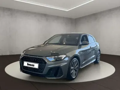 Gebraucht Audi A1 S-Line 116 PS (85 kW) 2026 Chronosgrau metallic/mythossch SUV