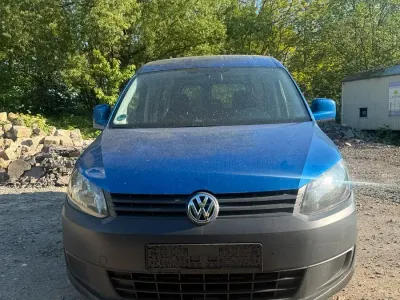 Gebraucht VW Caddy 75 PS (55 kW) 2014 Blau Van / Kleinbus