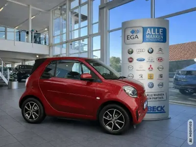 Gebraucht Smart ForTwo Electric Drive Exclusive 60 kW (82 PS) 2024 Carmine red Cabrio