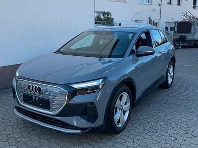 Usado Audi Q4 e-tron Advanced 219 kW (299 HP) 2021 Cinzento SUV