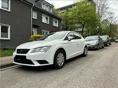 Gebraucht Seat Leon Reference 110 PS (80 kW) 2017 Weiß Limousine