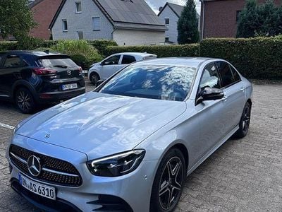 Mercedes E200