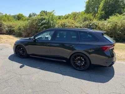 Gebraucht Skoda Octavia First Edition 245 PS (180 kW) 2021 Schwarz Kombi