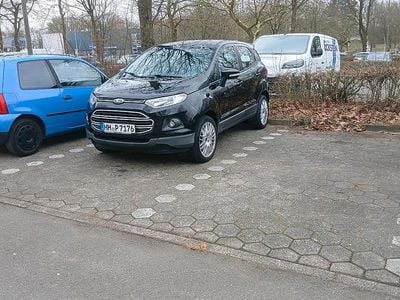 Gebraucht Ford Escort 125 PS (91 kW) 2016 Schwarz SUV