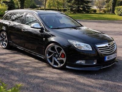 Gebraucht Opel Insignia OPC 160 PS (117 kW) 2011 Schwarz Kombi