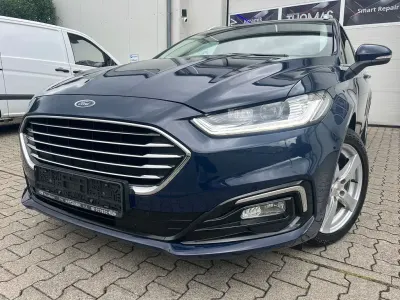 Gebraucht Ford Mondeo Titanium 150 PS (110 kW) 2021 Blau Limousine