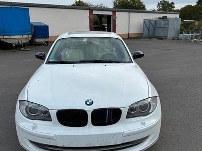 Gebraucht BMW 120 170 PS (125 kW) 2008 Weiß Kleinwagen
