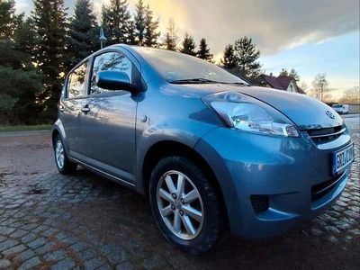 Grau Gebraucht 2011 Daihatsu Sirion Kleinwagen | 3.300 € (Teuer)