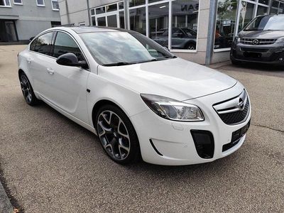 Gebraucht Opel Insignia OPC 325 PS (239 kW) 2011 Weiß Limousine