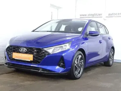 Gebraucht Hyundai i20 120 PS (88 kW) 2021 Blau Kleinwagen