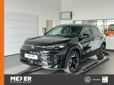 Neu VW T-Roc R-line 150 PS (110 kW) 2026 Grenadillschwarz metallic SUV