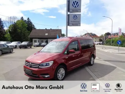 Gebraucht VW Caddy Maxi Highline 125 PS (91 kW) 2017 Rot Van / Kleinbus
