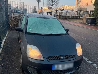 gebraucht Ford Fiesta 