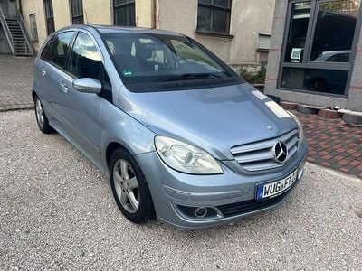 Gebraucht Mercedes B200 136 PS (100 kW) 2006 Blau Van / Kleinbus