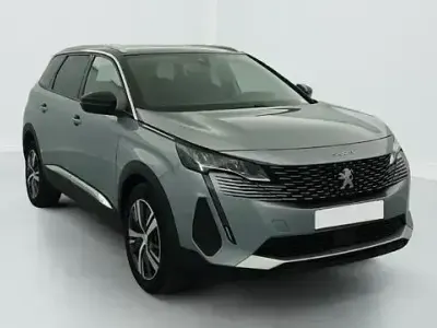 Gebraucht Peugeot 5008 Allure 136 PS (100 kW) 2024 Andere SUV