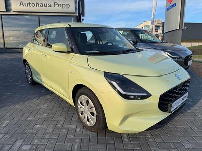 Gebraucht Suzuki Swift Club 83 PS (61 kW) 2025 Cool yellow Kleinwagen