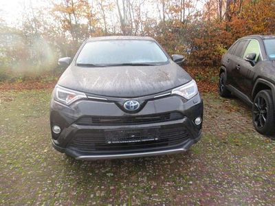 Gebraucht Toyota RAV4 Hybrid Team 155 PS (114 kW) 2018 Dark brown metallic SUV