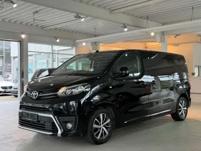 Gebraucht Toyota Proace Verso Team 150 PS (110 kW) 2018 Sicily black Kombi
