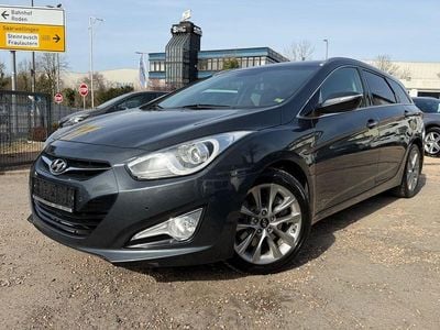 Begagnad Hyundai i40 Premium 141 HK (103 kW) 2015 Svart Kombi