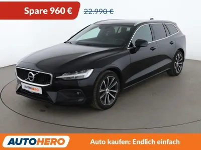 Gebraucht Volvo V60 Momentum 150 PS (110 kW) 2020 Schwarz Kombi