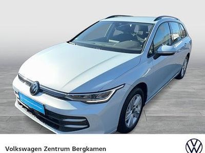 Gebraucht VW Golf VIII Life 150 PS (110 kW) 2025 Blau Kombi