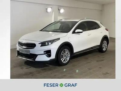 Weiss Gebraucht 2022 Kia Ceed Kleinwagen | 21.990 € (Teuer)