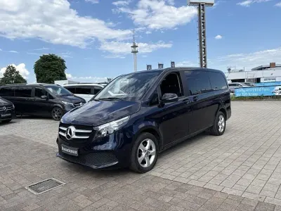 Gebraucht Mercedes V220 163 PS (119 kW) 2022 Cavansitblau metallic Van / Kleinbus