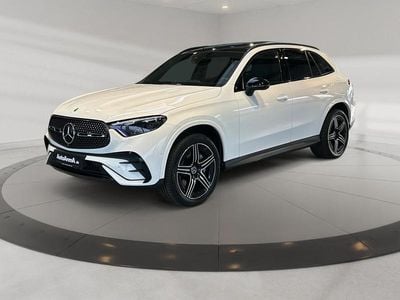 Używany Mercedes GLC400d AMG 381 KM (280 kW) 2023 Biały SUV