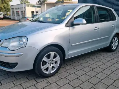 Gebraucht VW Polo 80 PS (58 kW) 2007 Silber Kleinwagen