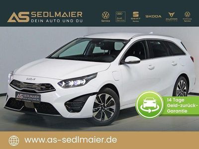 Gebraucht Kia Ceed Sportswagon Vision 141 PS (103 kW) 2022 Cararraweiss Kombi