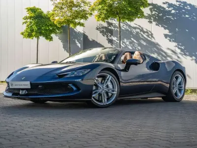 Używany Ferrari 296