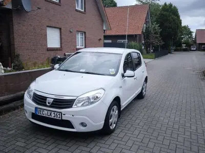 Gebraucht Dacia Sandero Lauréate 86 PS (63 kW) 2010 Limousine