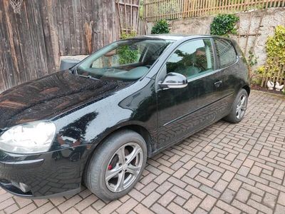 VW Golf V