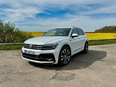 gebraucht VW Tiguan R Line 320 PS DSG/Pano/Head/LED/AHK/360 Grad/Dynaudio