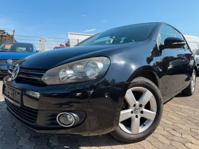 Gebraucht VW Golf VI 105 PS (77 kW) 2010 Schwarz Limousine