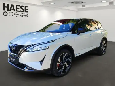 Gebraucht Nissan Qashqai Tekna+ 158 PS (116 kW) 2023 Pearl white/black m SUV