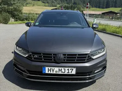 Gebraucht VW Passat Highline 190 PS (139 kW) 2019 Grau Kombi