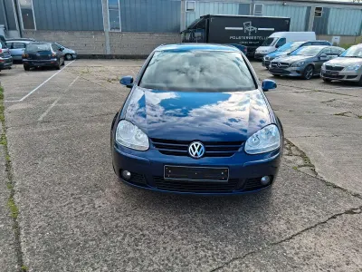 Używany VW Golf VI United 80 KM (58 kW) 2008 Niebieski Hatchback