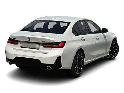 Gebraucht BMW 330e M Sport 292 PS (214 kW) 2025 Weiss Limousine