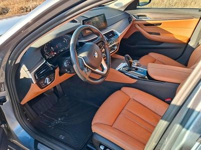 Gebraucht BMW 530 Sport Line 265 PS (194 kW) 2019 Blau Kombi