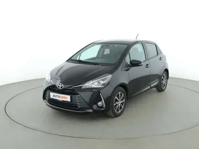 Gebraucht Toyota Yaris Club 112 PS (82 kW) 2019 Schwarz Limousine